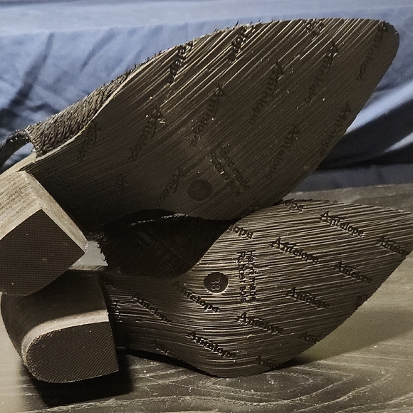 Antelope Textured Black Ankle Booties - Picture 7 of 7